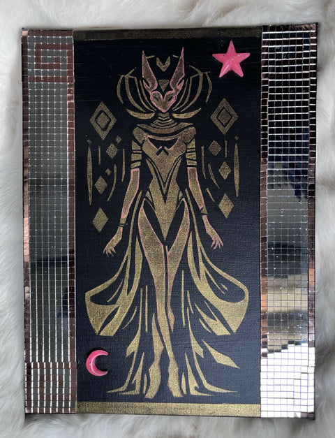 Pillar of Elegance in Gold