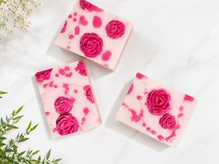 Petal Pusher │ Roses