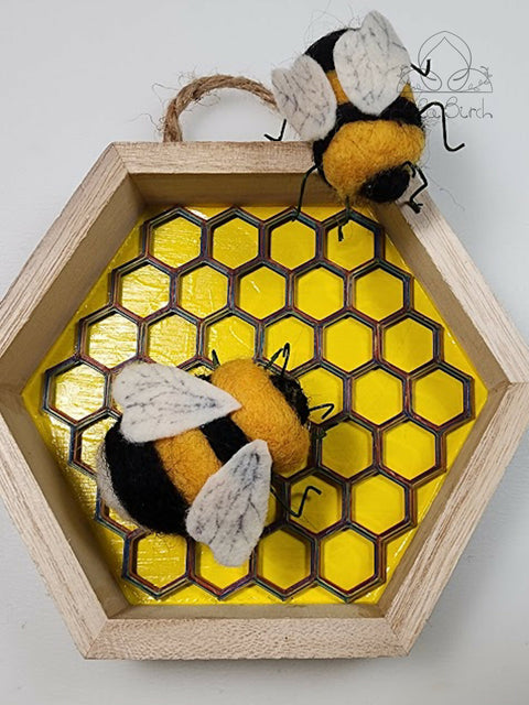 1 Felted Bumblebee