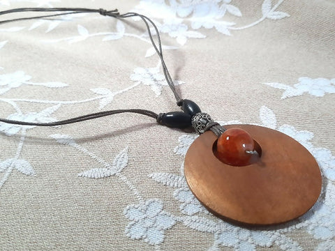 Earthy wooden pendant necklace