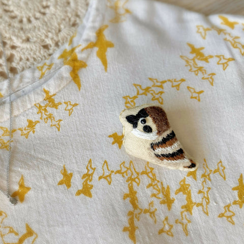 Embroidery wild birds brooch - Robin, Sparrow & Crow