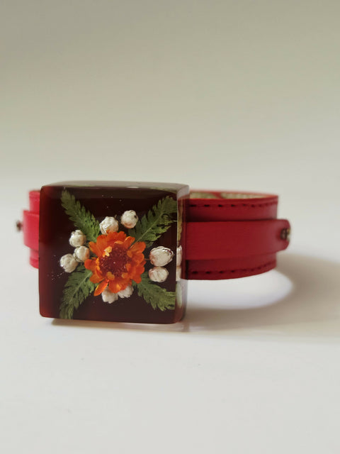Handmade Resin Bracelet with Real Flowers | Adjustable Strap | Floral Jewellery