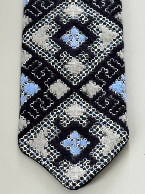 Handmade Tie made from soft and smoothy silk