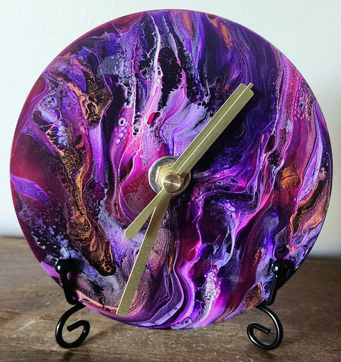 4.75" Decorative Handcrafted Desk Clock