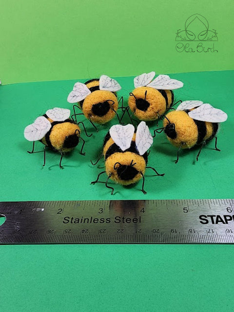 1 Felted Bumblebee