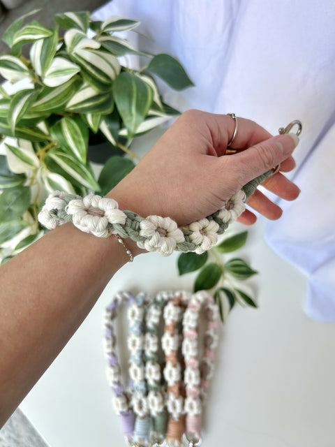 Macrame Flower Wristlet Keychain