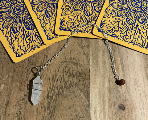 "Universal Wisdom" Quartz Divination/Dowsing Pendulum