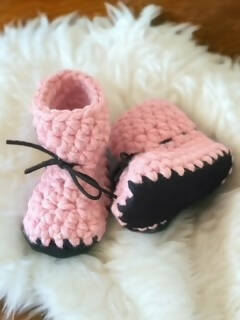 Crochet Baby Booties - 6-12 months